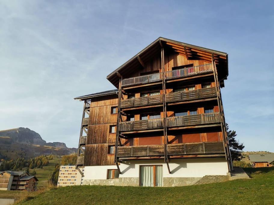 Appartement Cosy Dans Chalet Vue Montagne Saint-Étienne-en-Dévoluy Extérieur photo